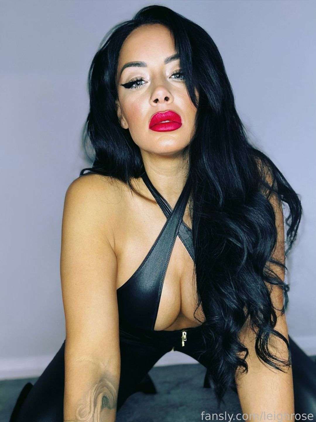 fansly leighrose profile photo  