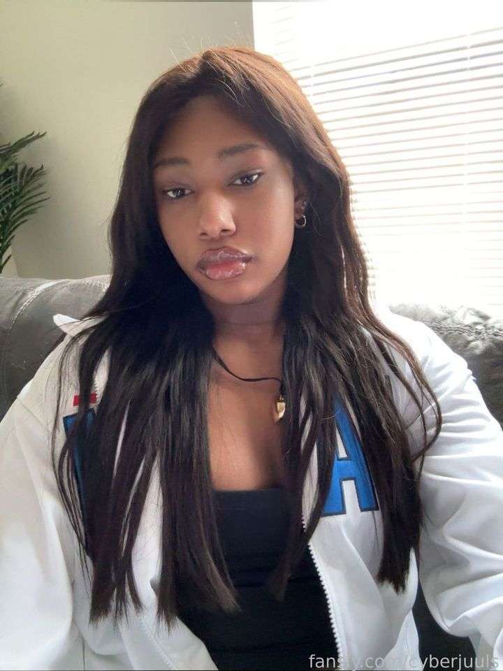 fansly Juls ♡ profile photo  