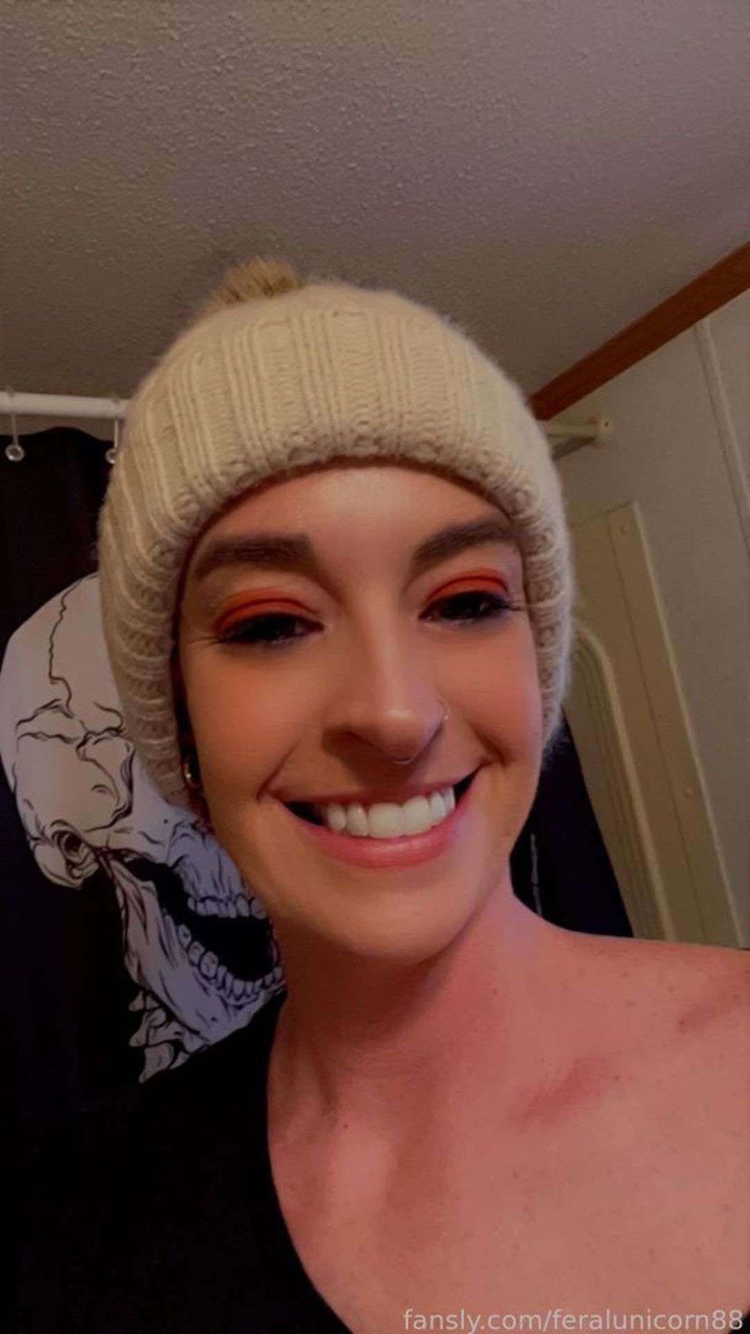 fansly Feral unicorn88 profile photo  