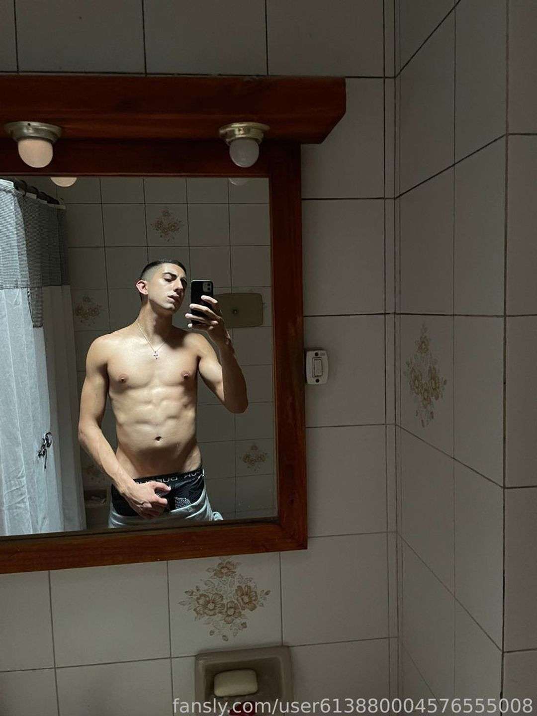 fansly Lovansexyboy profile photo  