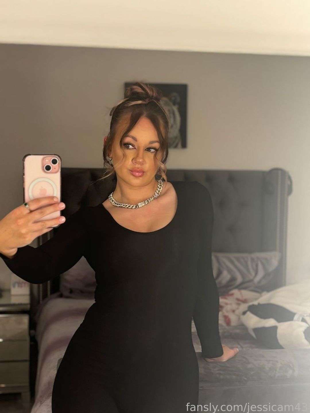 fansly jessicam43 profile photo  