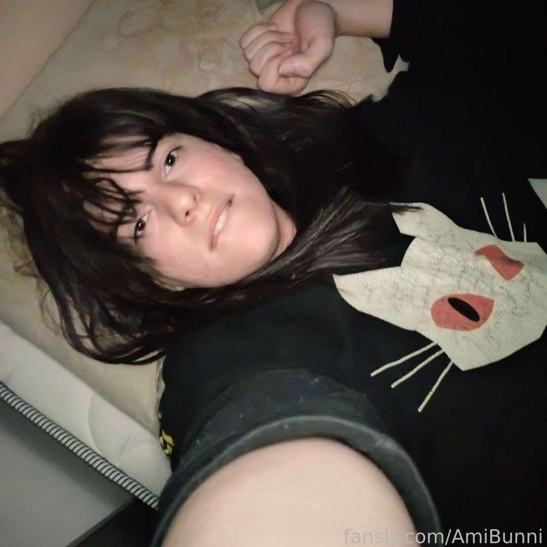fansly AmiBunni profile photo  