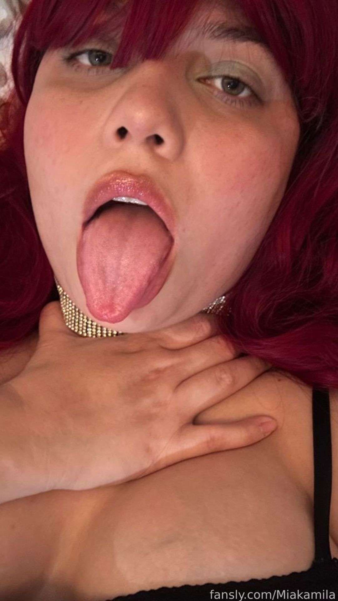 fansly Miakamila profile photo  