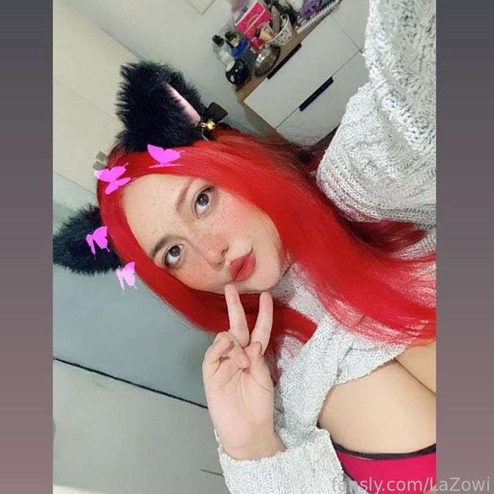 fansly LaZowi profile photo  