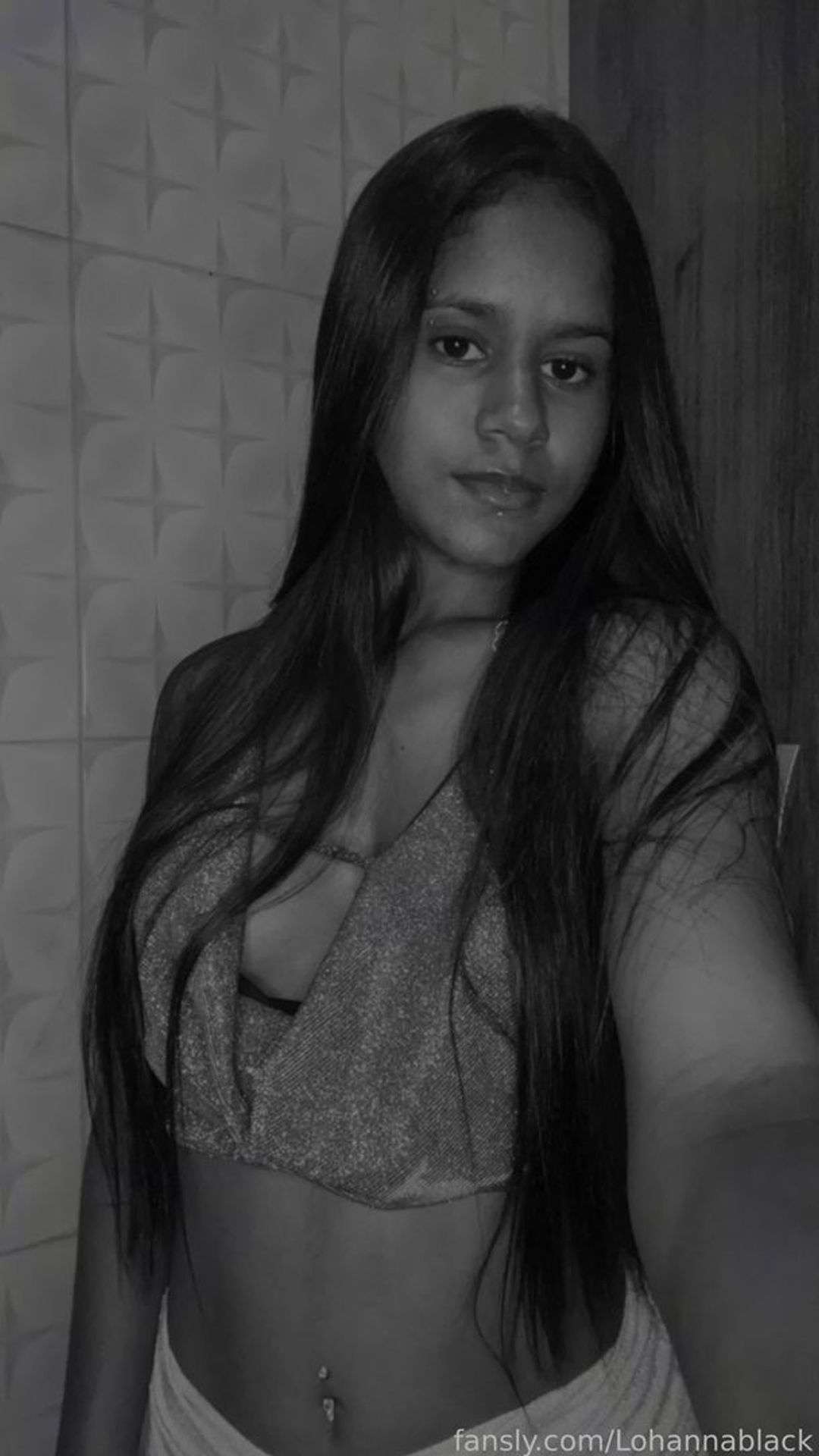 fansly Loh profile photo  