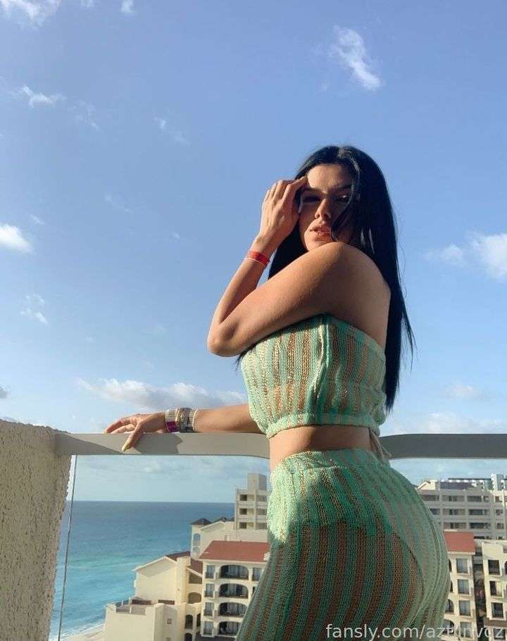 fansly aztlinvqz profile photo  