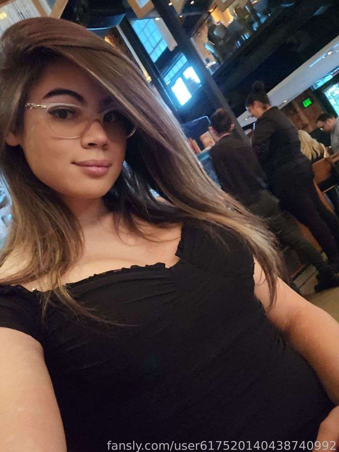 fansly Cece <3 profile photo  