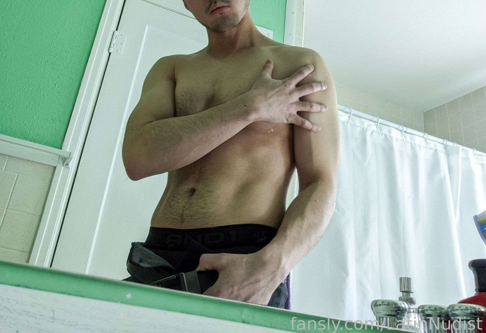 fansly LatinNudist profile photo  