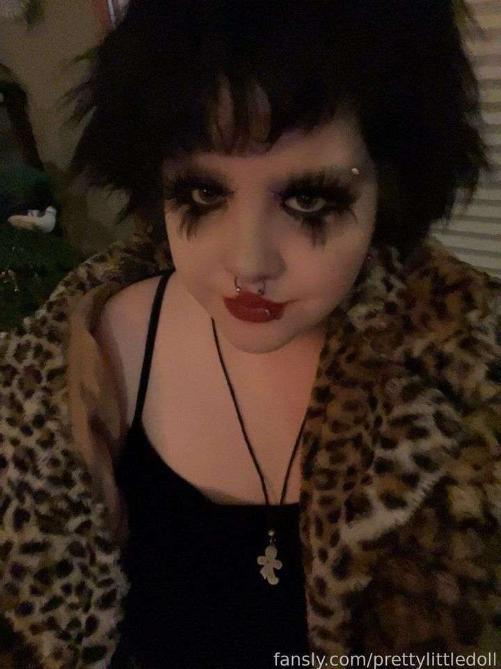 fansly dani profile photo  