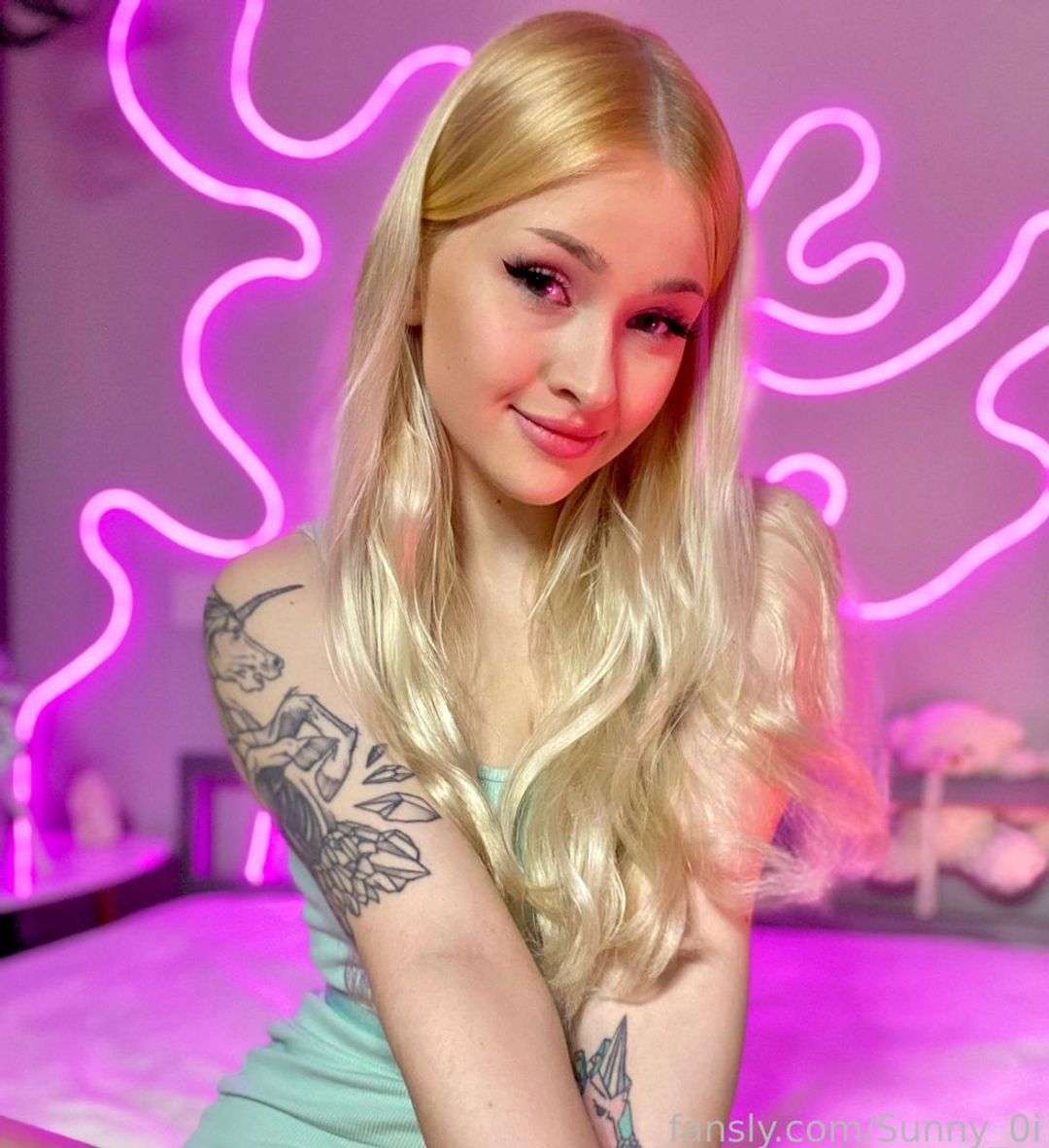 fansly Sunny_0i profile photo  