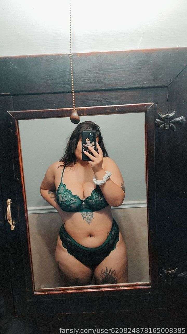 fansly MissBlossom profile photo  