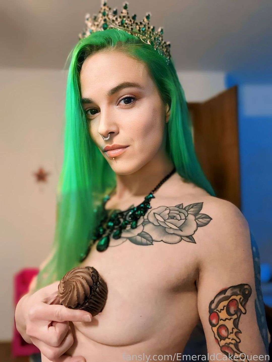 fansly Emerald Cake Queen profile photo  