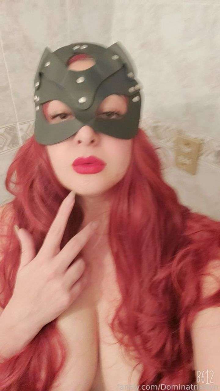 fansly Domina Nynphetamine  profile photo  