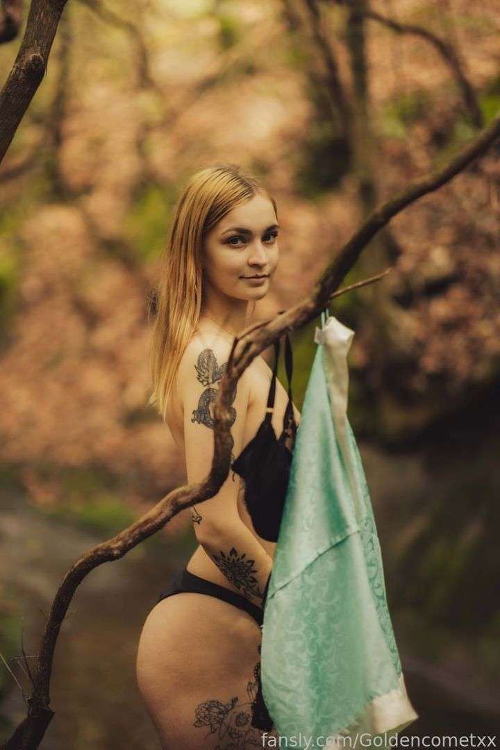 fansly Kat profile photo  