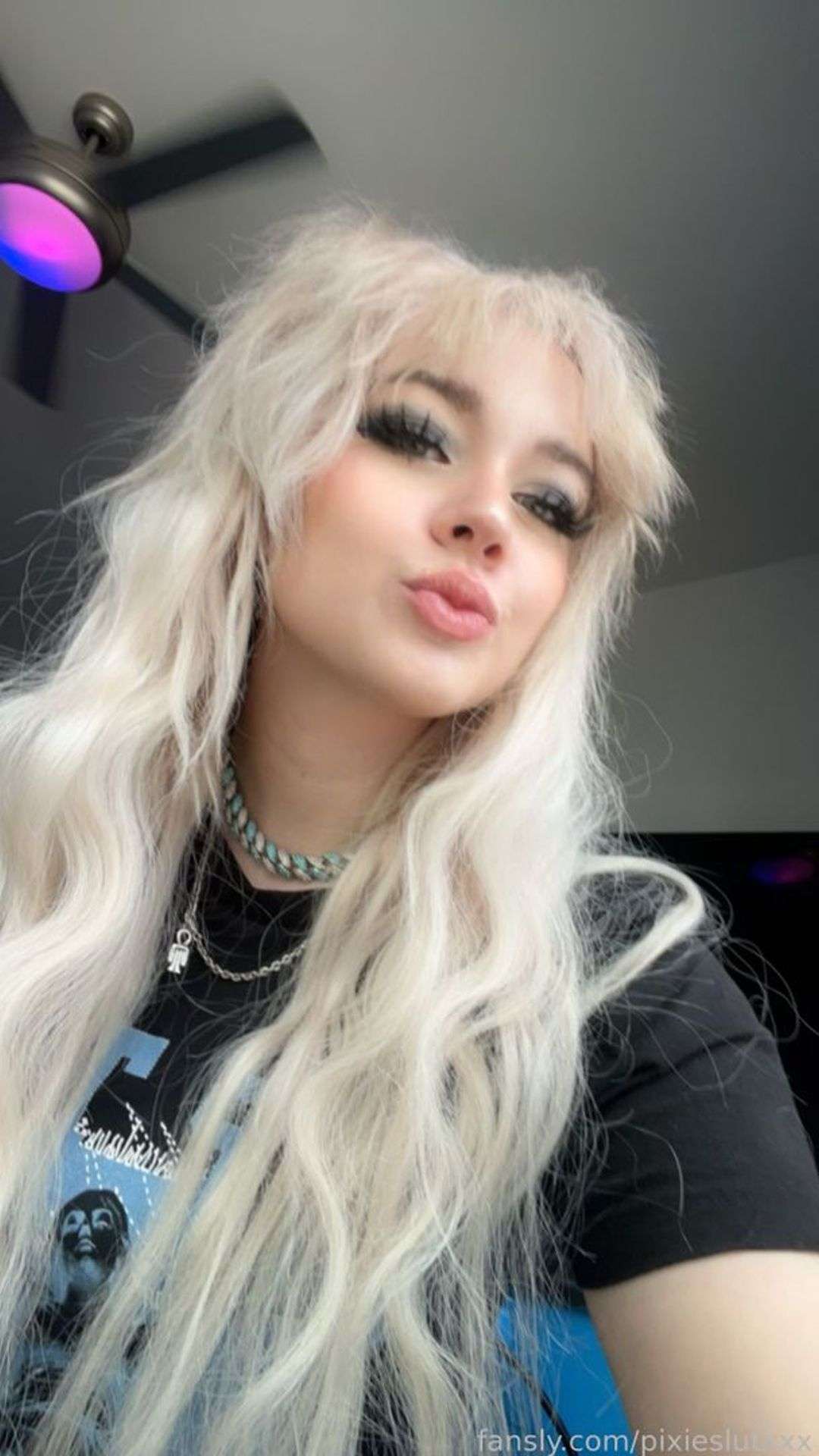 fansly pixieslutxxx profile photo  