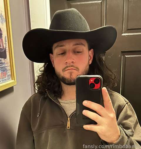 fansly rimbobanks profile photo  