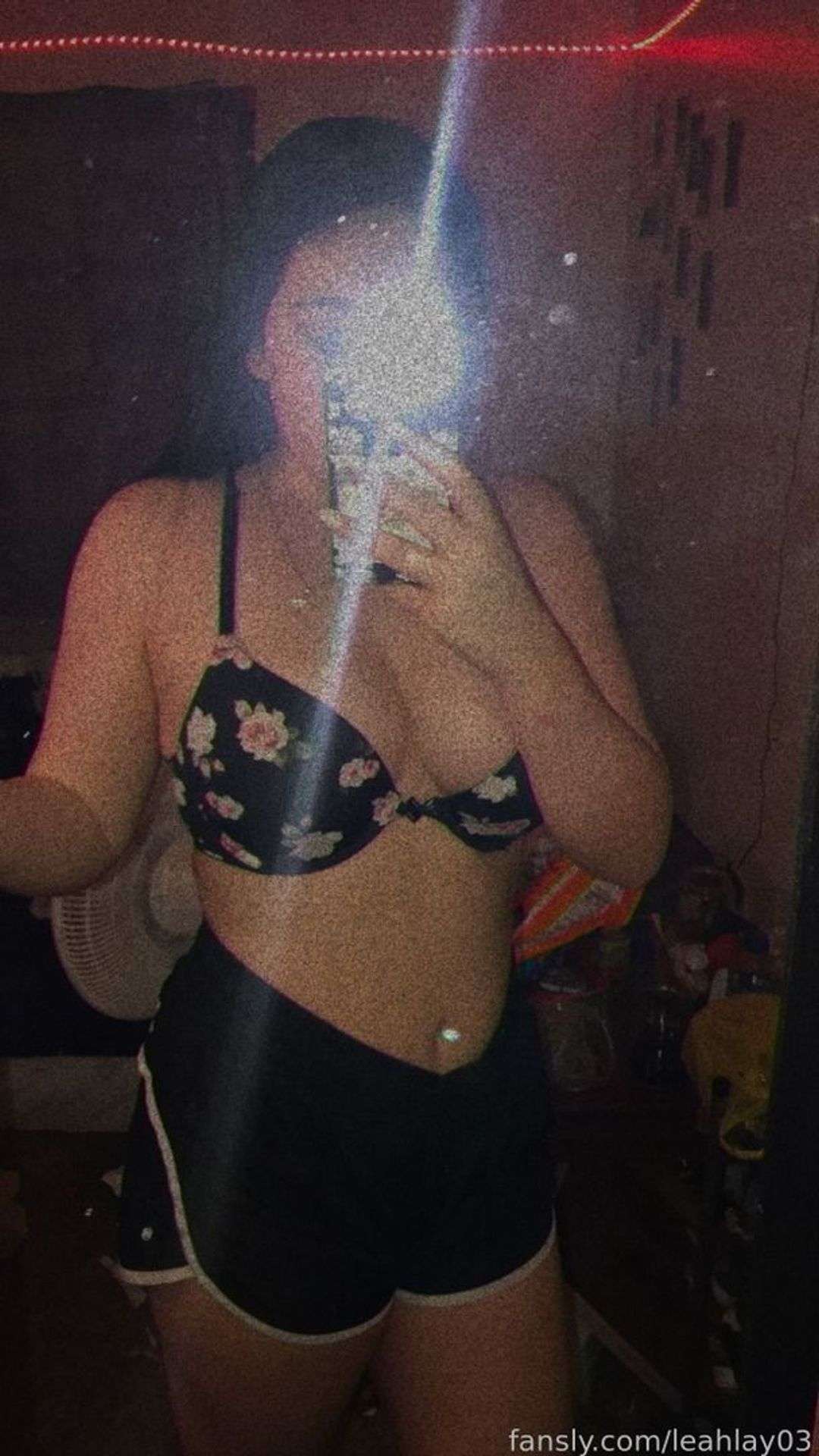 fansly leahlay03 profile photo  