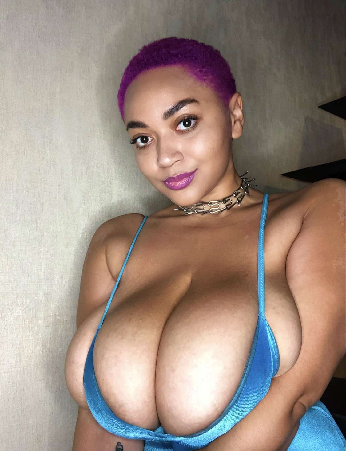 onlyfans Roza Vasilishina profile photo  