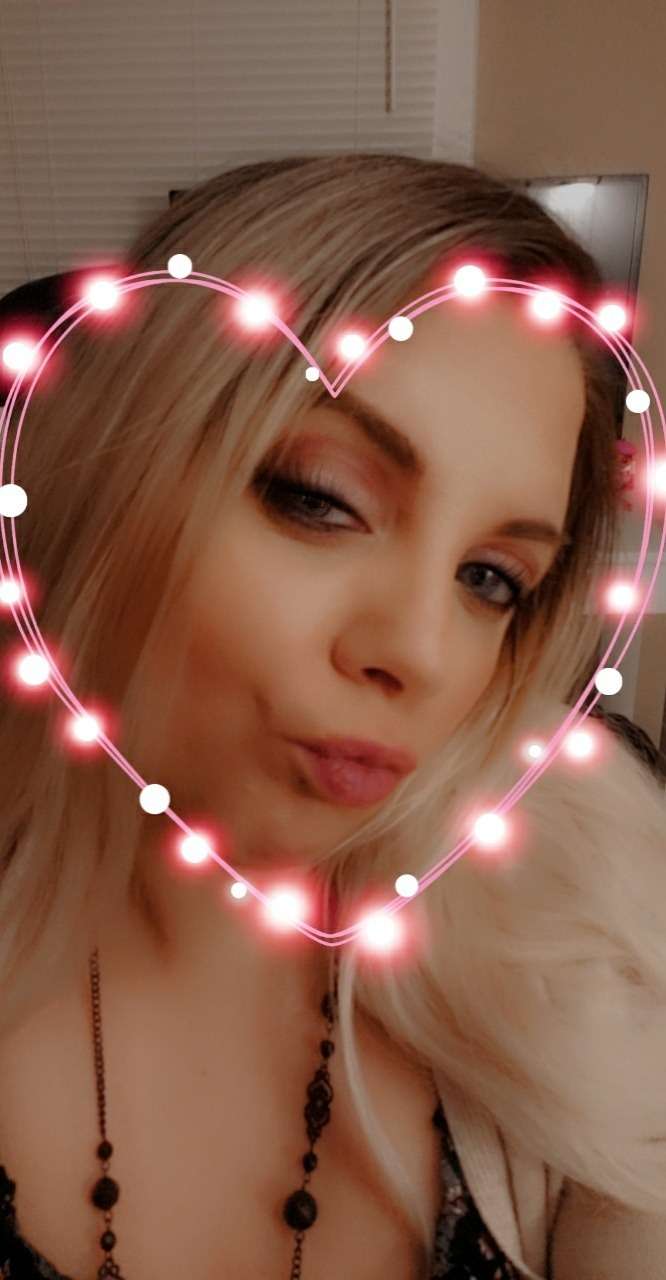 onlyfans Lizzie Storm VIP profile photo  