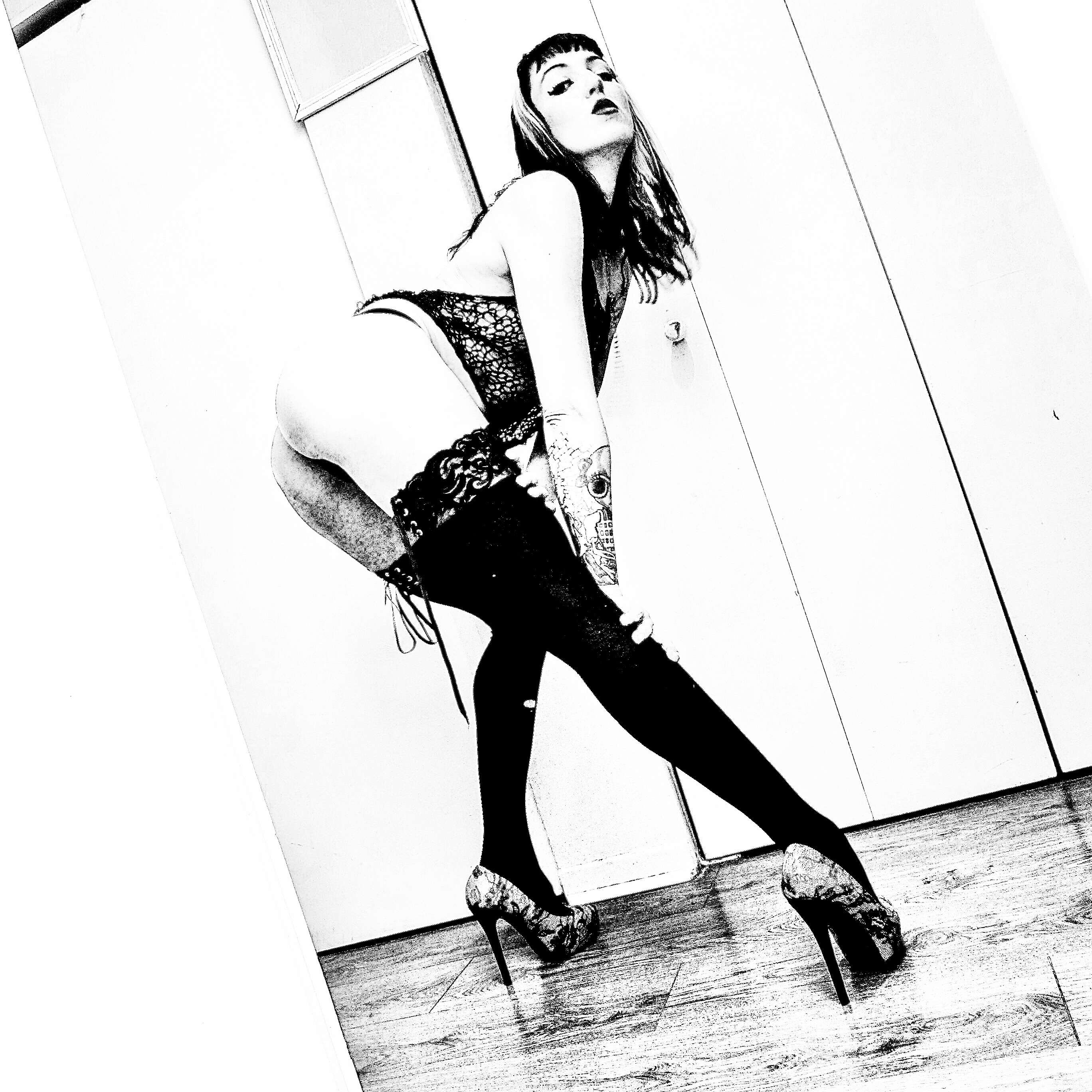 onlyfans HHellizabeth Suicide profile photo  