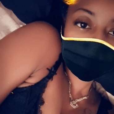 onlyfans 𝔾𝕠𝕕𝕕𝕖𝕤𝕤 𝕄𝕚𝕒𝕞𝕠𝕣 ⛓ profile photo  