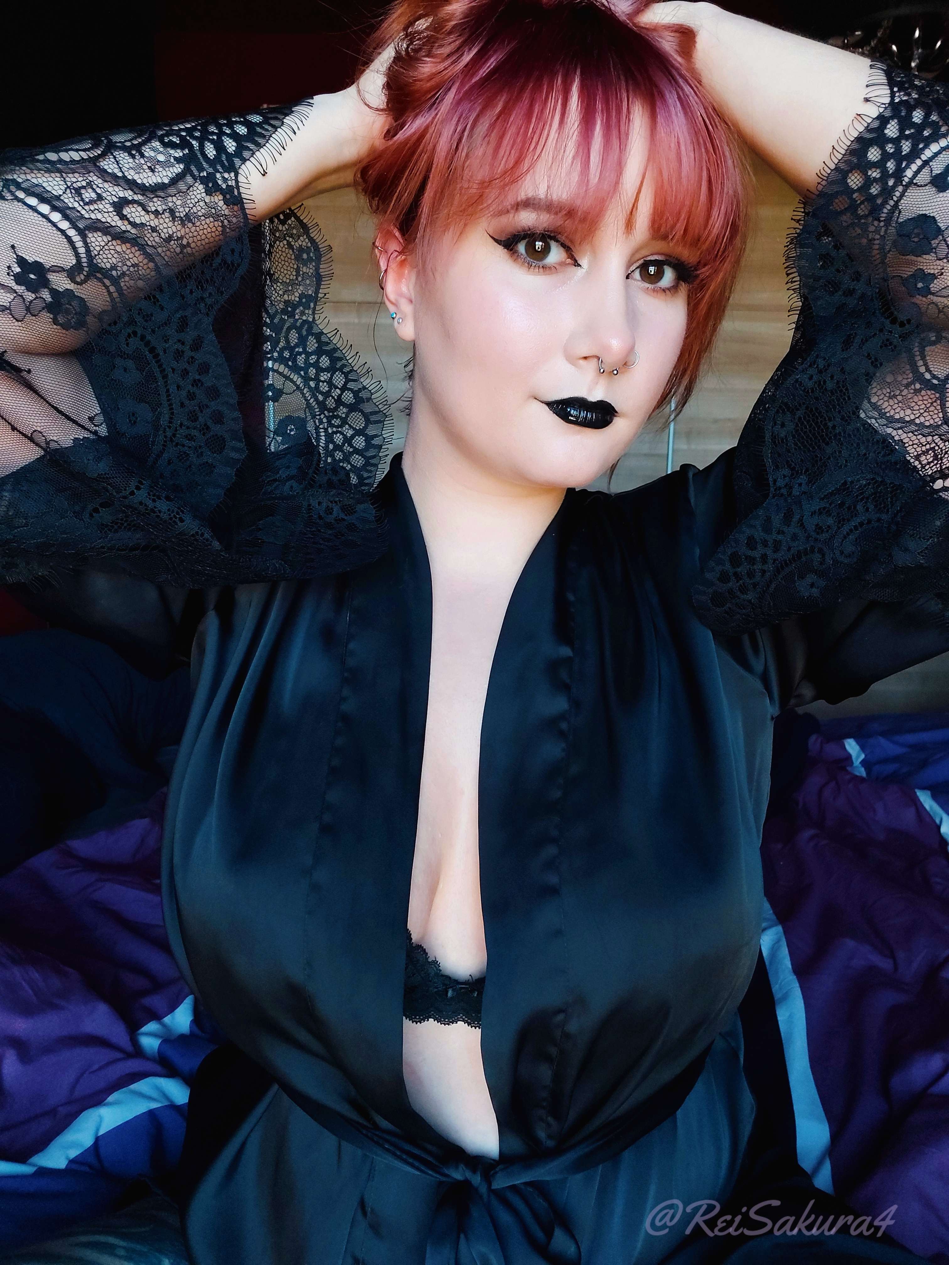 onlyfans Rei Sakura profile photo  