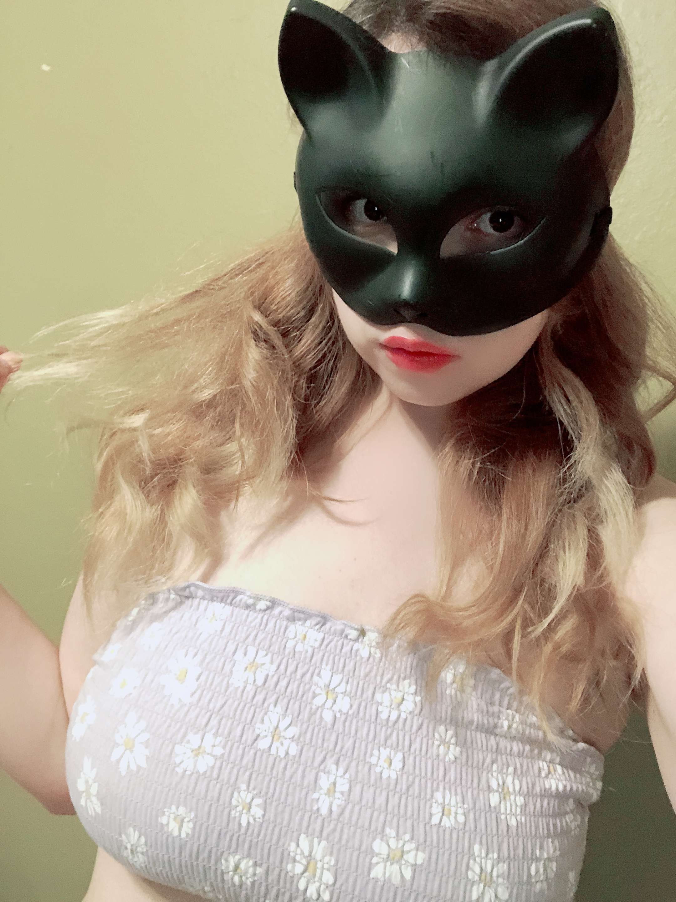onlyfans Kittengal2014 profile photo  