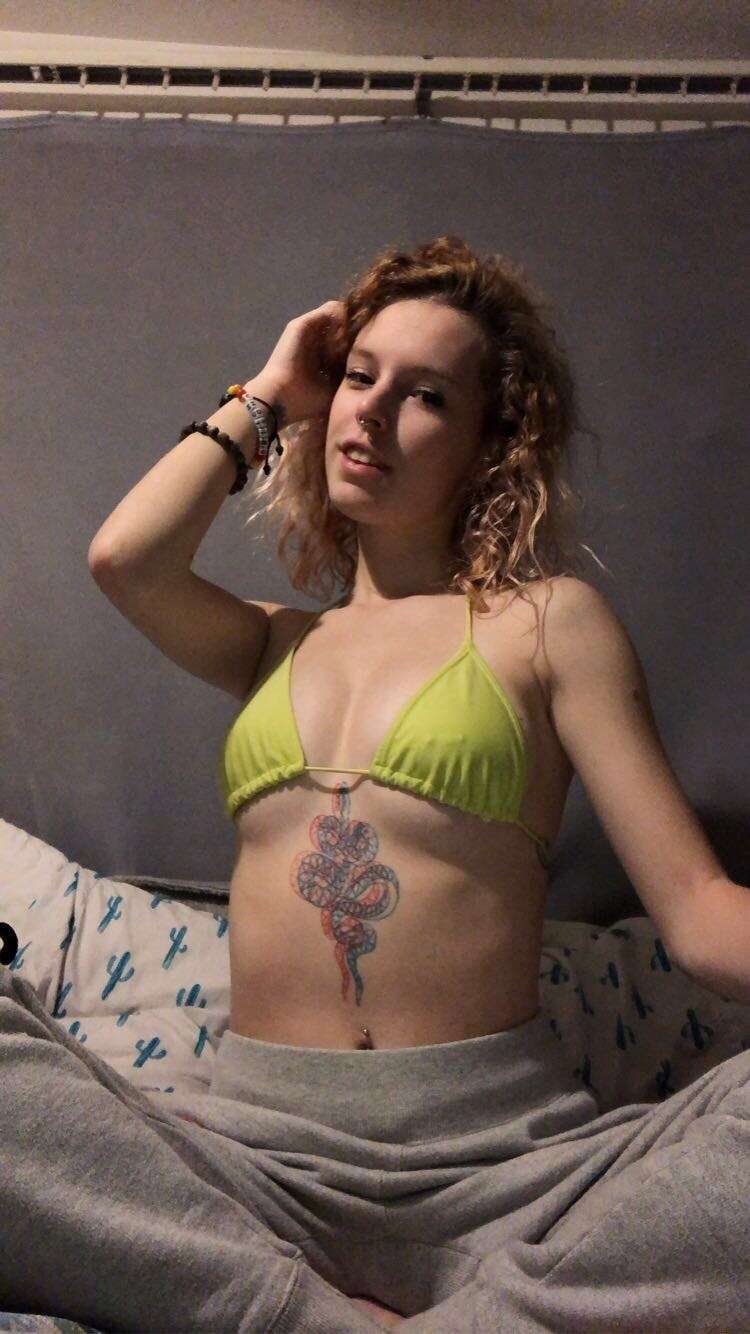 onlyfans Kiki profile photo  