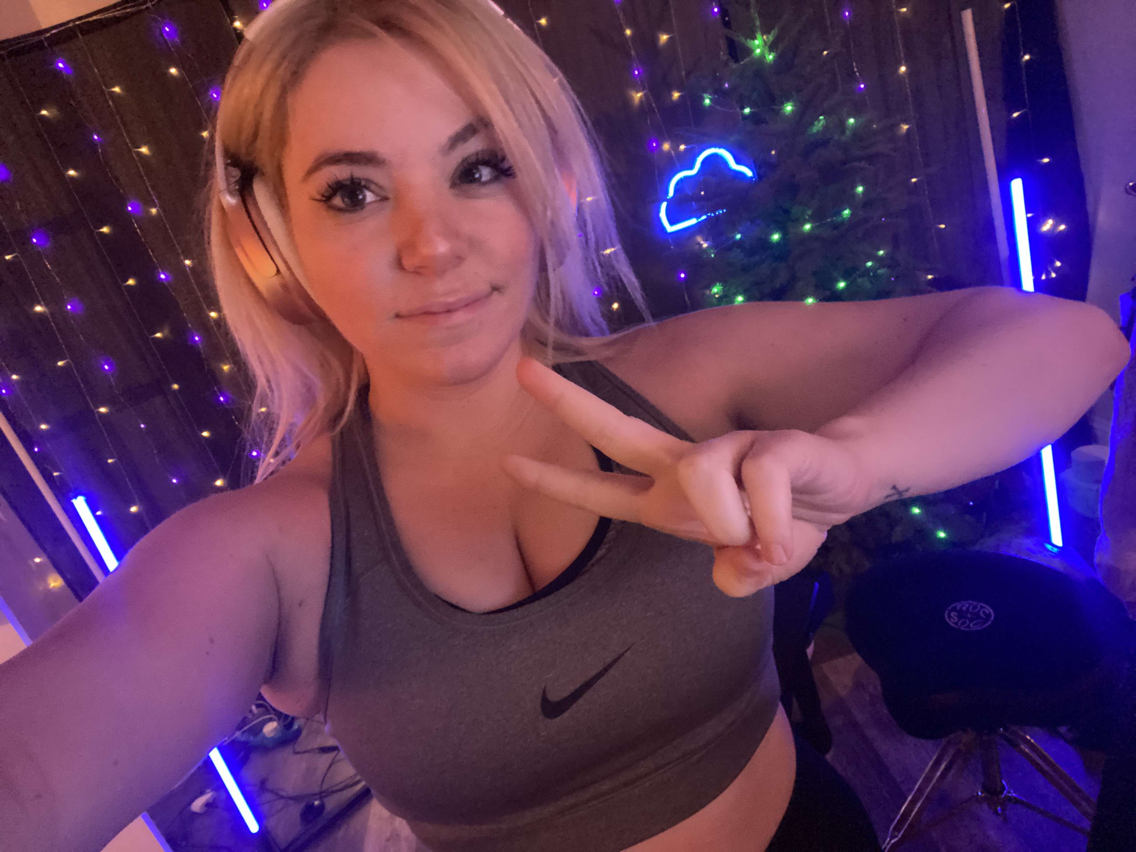 onlyfans Curvyllama🌸🐉 profile photo  