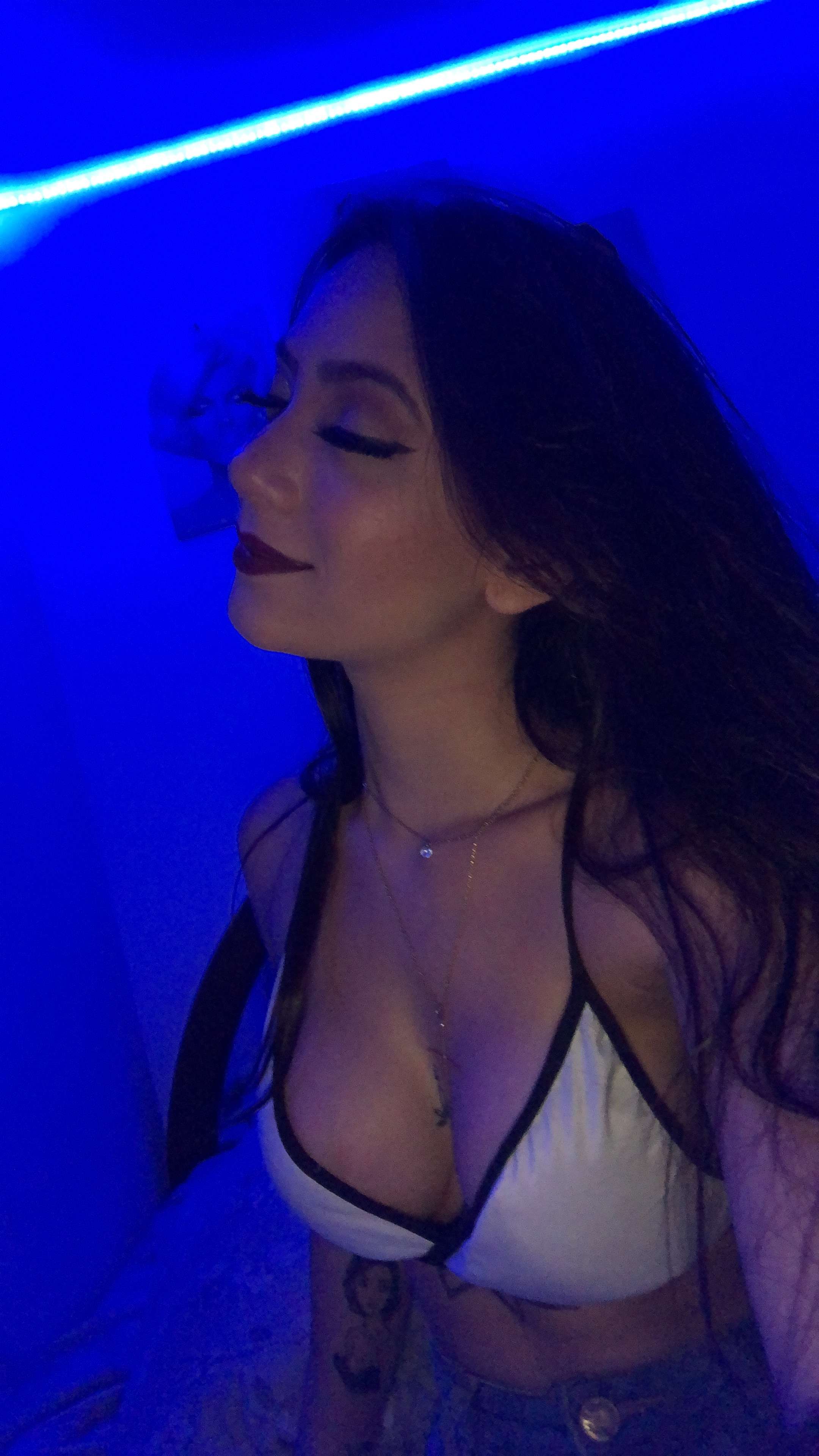 onlyfans mika tavares profile photo  