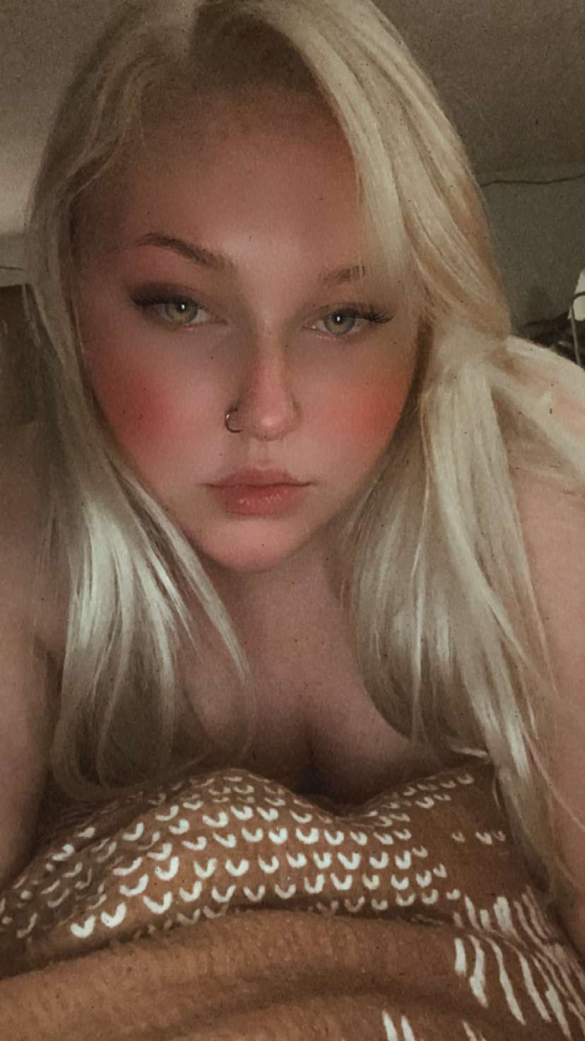 onlyfans Erin rose profile photo  