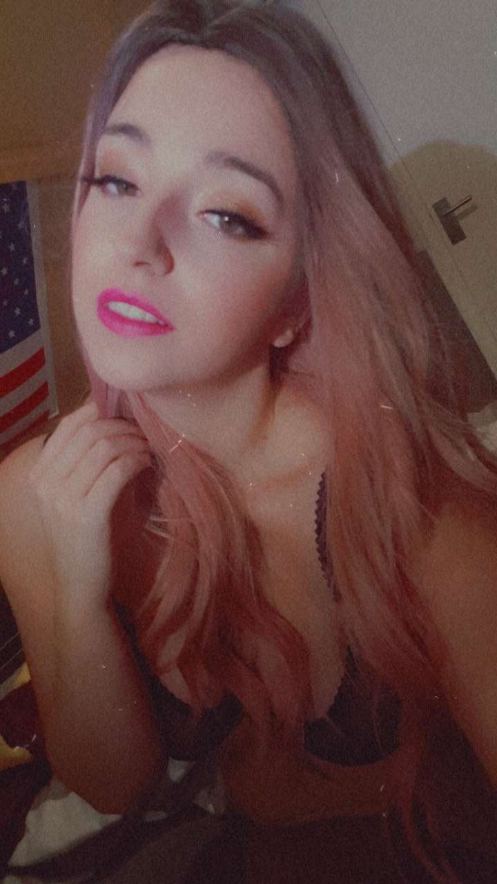 onlyfans Becca Lane profile photo  