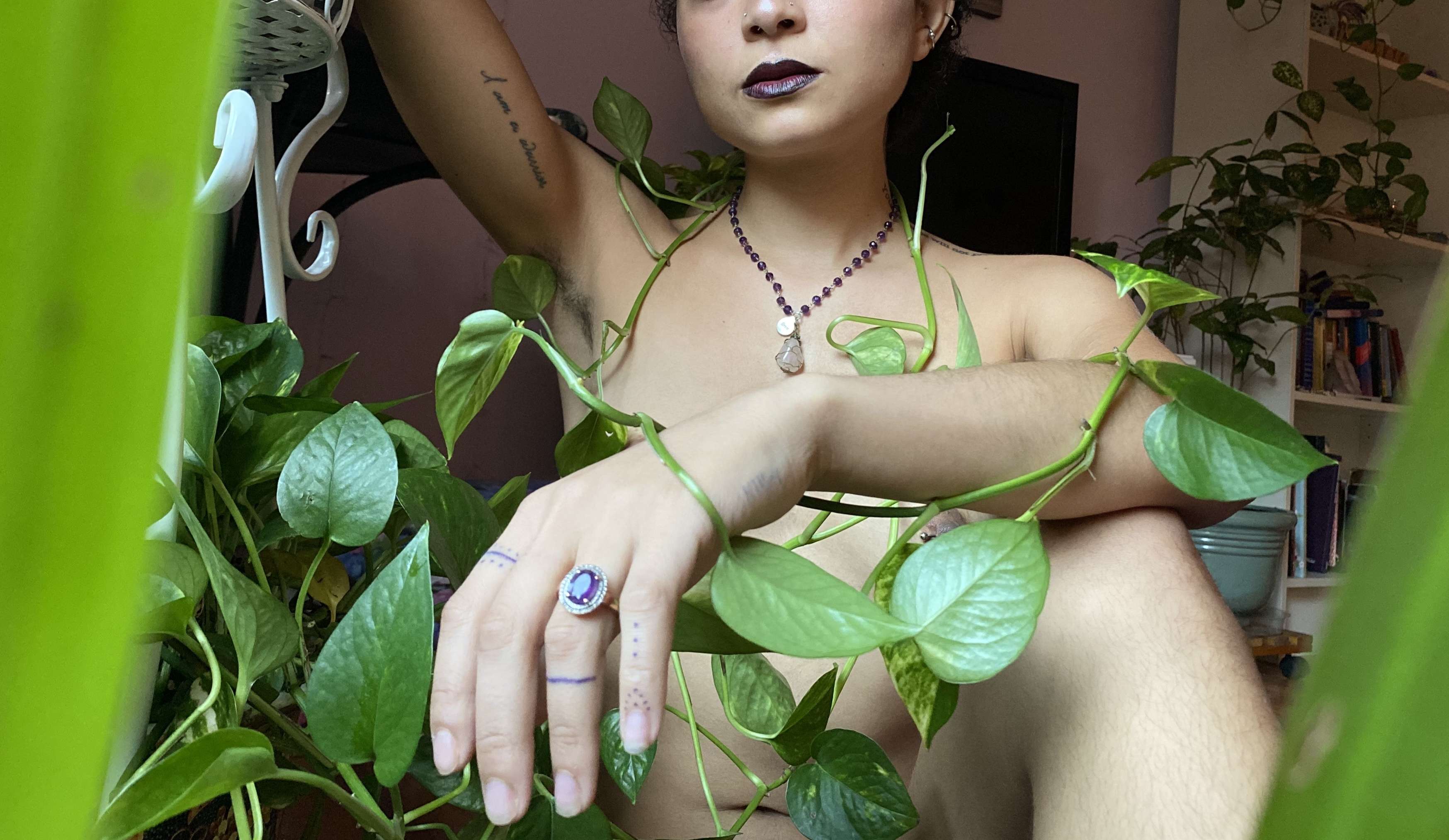 onlyfans Yana Lois Heaux (she.they.he.handsome) profile photo  