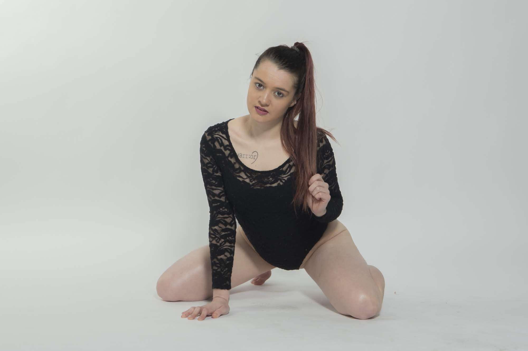 onlyfans H E L L O • A M B E R 🐰🥚 FREE PAGE profile photo  