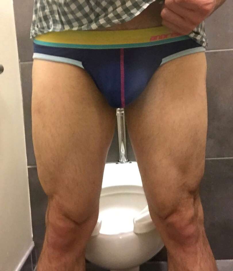onlyfans DikpigJ9715 profile photo  