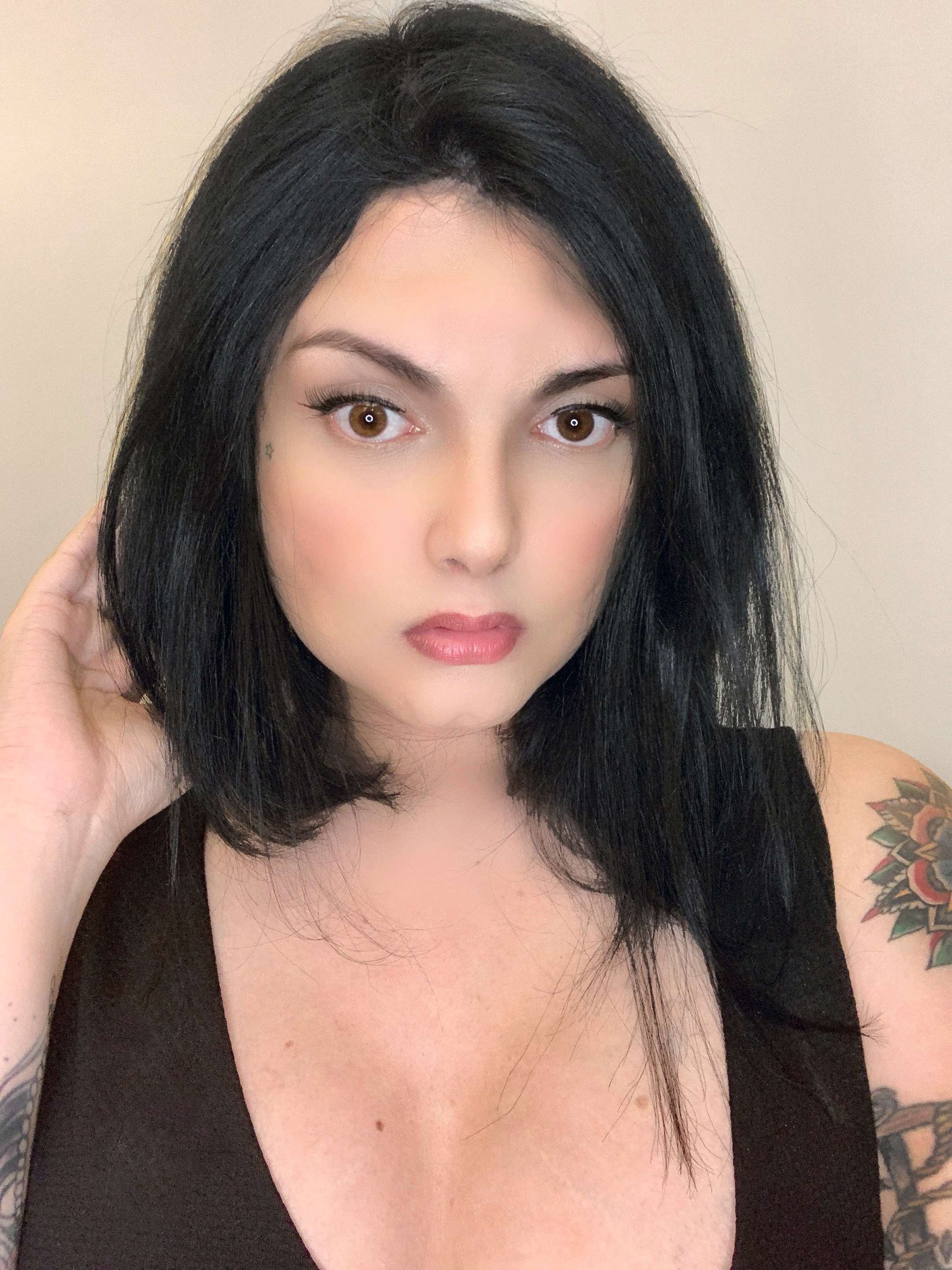 onlyfans Luna Melina profile photo  
