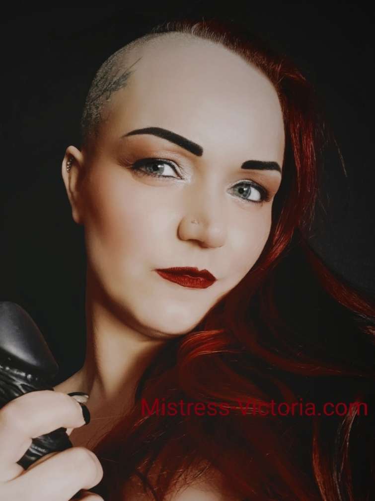 onlyfans Mistress Victoria DeVil *** FemDom profile photo  