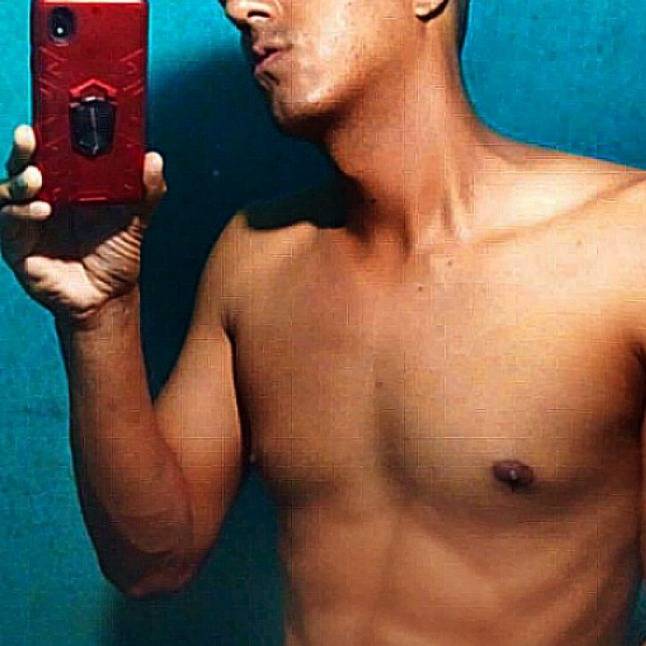 loverfans AkraM Quiroga profile photo. AkraM Quiroga 26