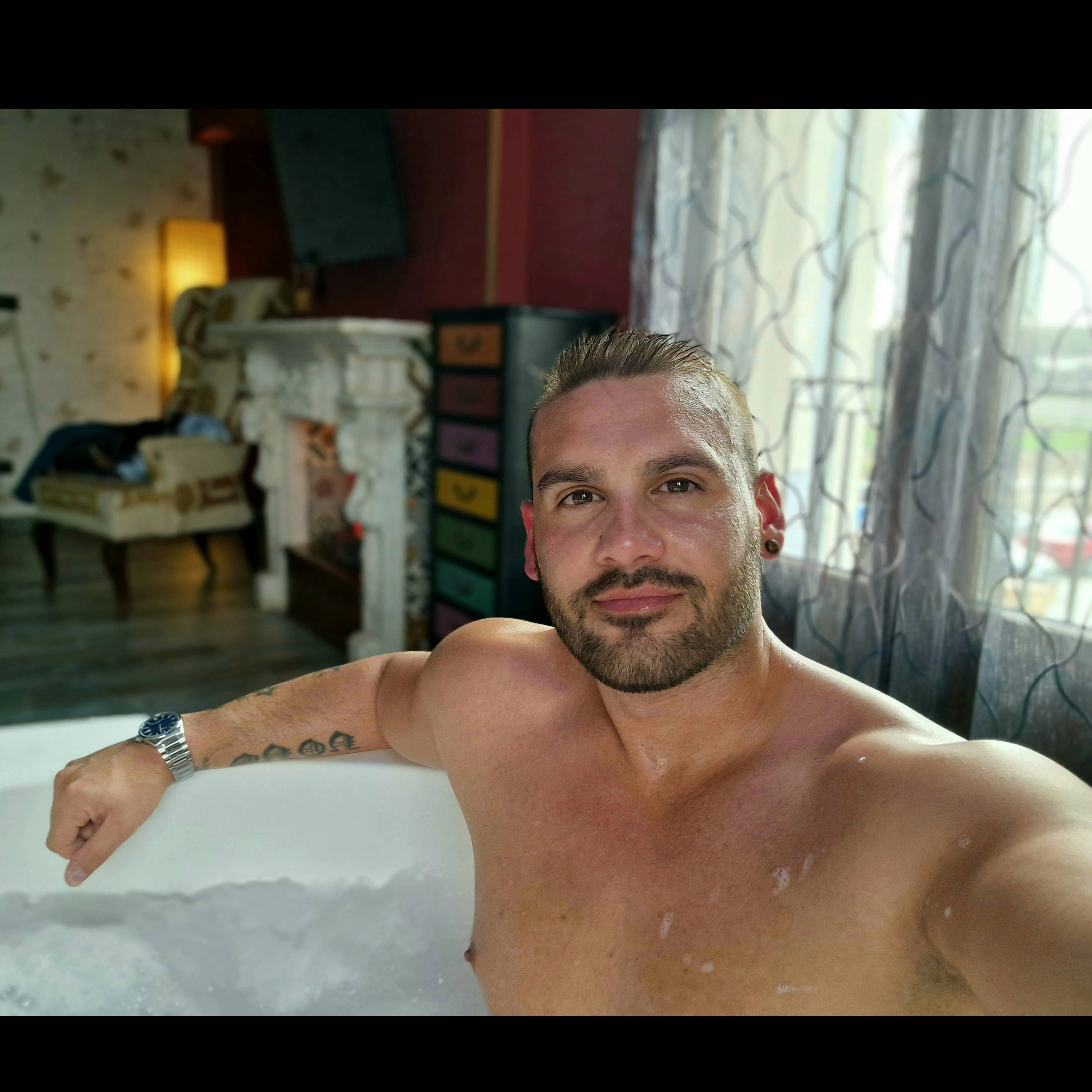 loverfans Anthony Jonezs profile photo. Anthony Jonezs 1