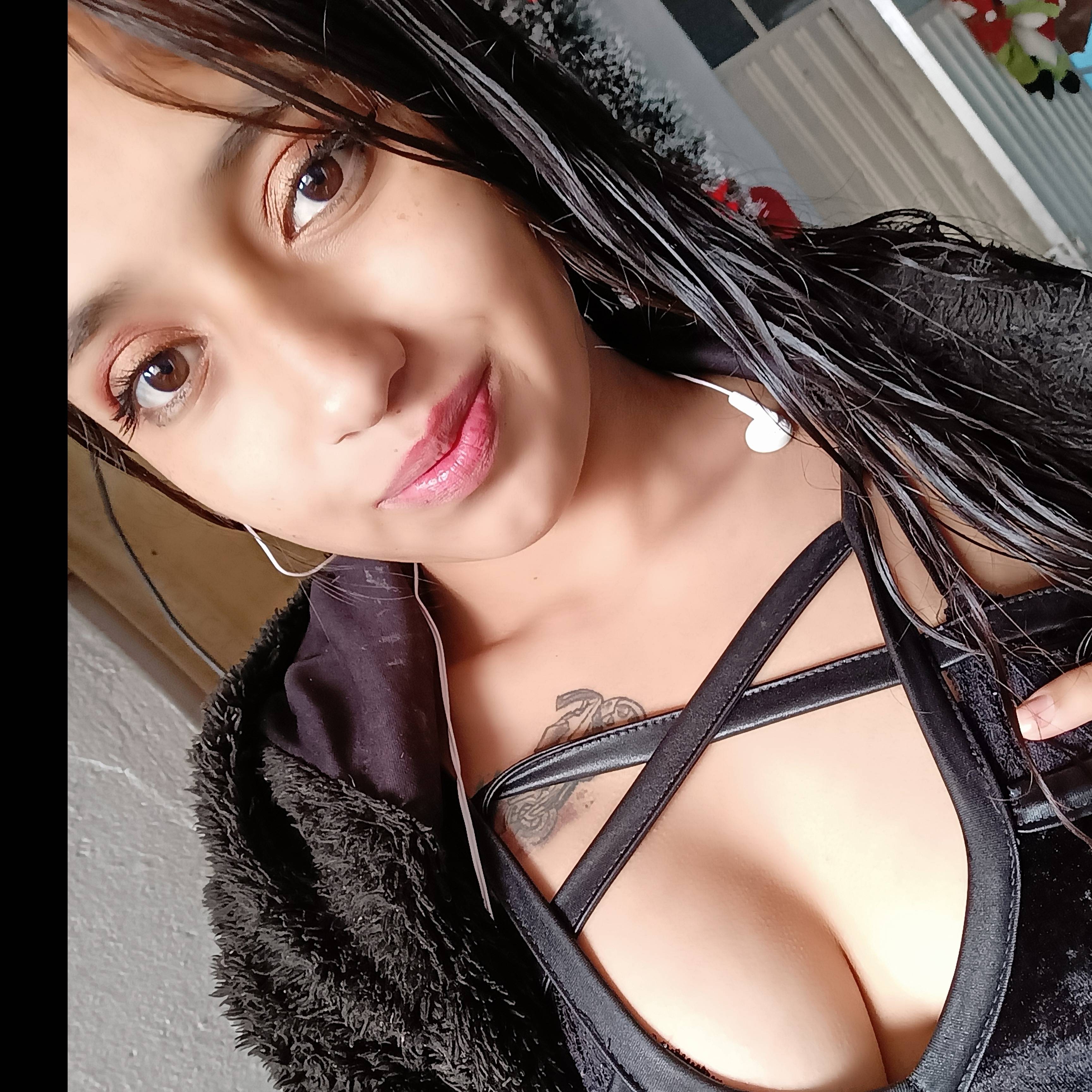 loverfans Janise Hoffman  profile photo. Janise Hoffman  28