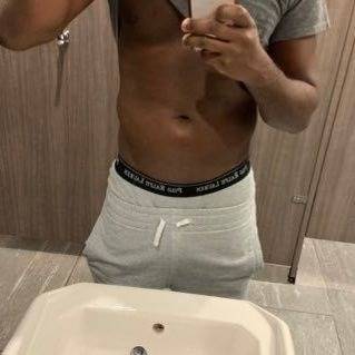 loverfans Camilomoreno69 profile photo. Camilomoreno69 20
