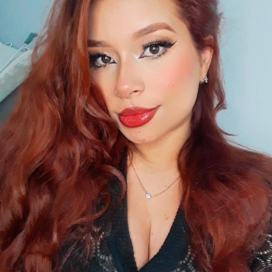 loverfans Curlypocahontas profile photo. Curlypocahontas 15