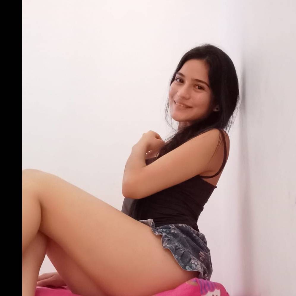 loverfans Colegiala latina profile photo. Colegiala latina 21