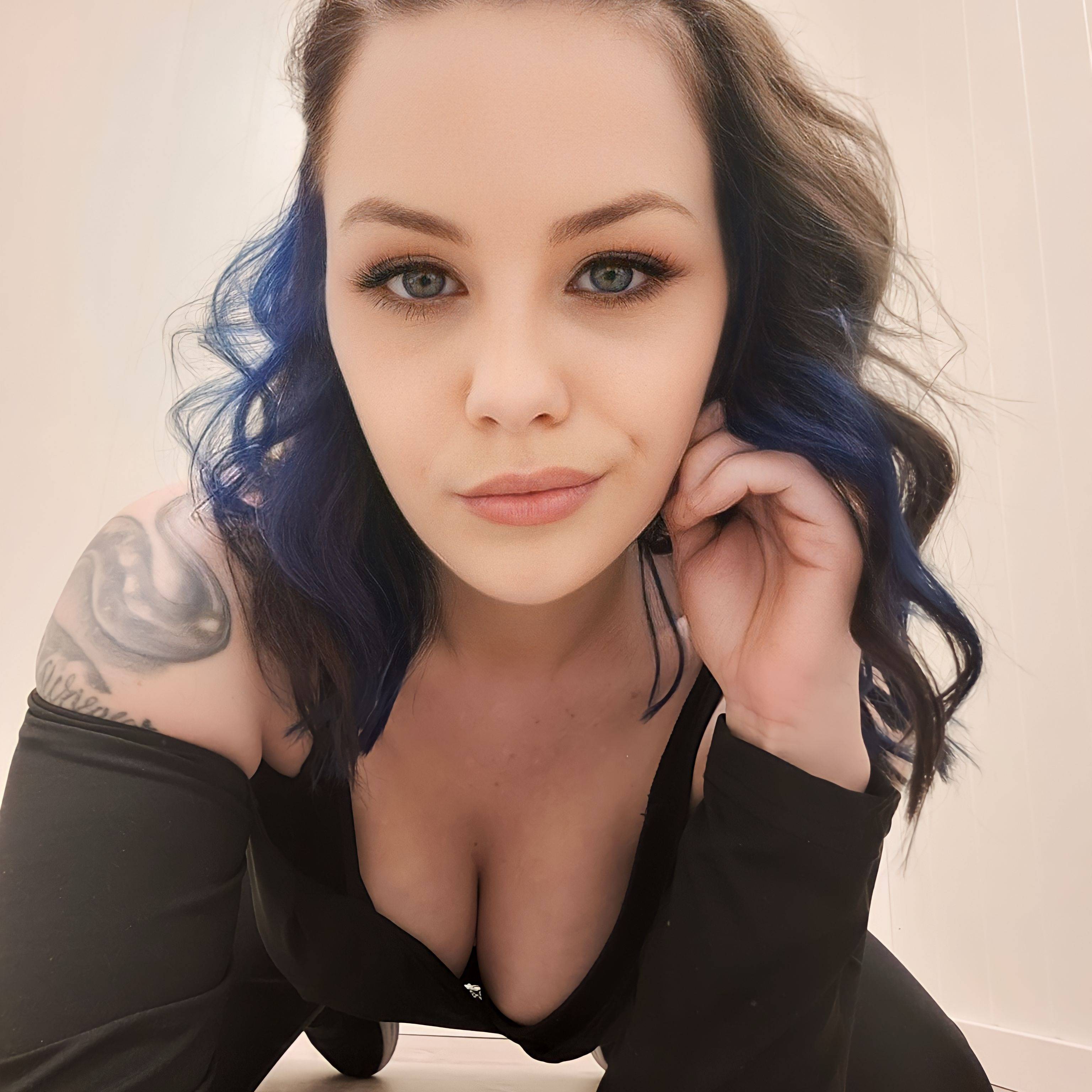 loverfans ☆Redbird profile photo. ☆Redbird 7