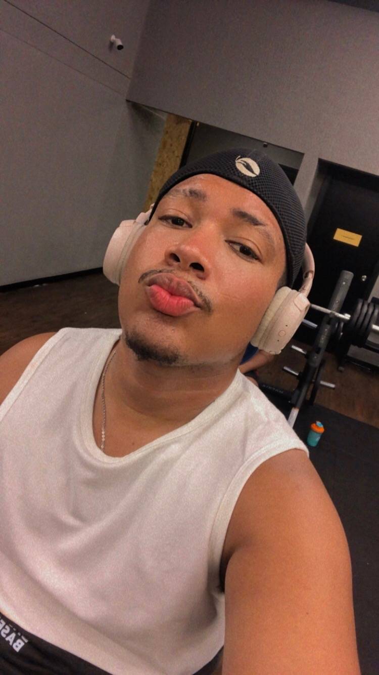 loverfans JoseReales22 profile photo. JoseReales22 18