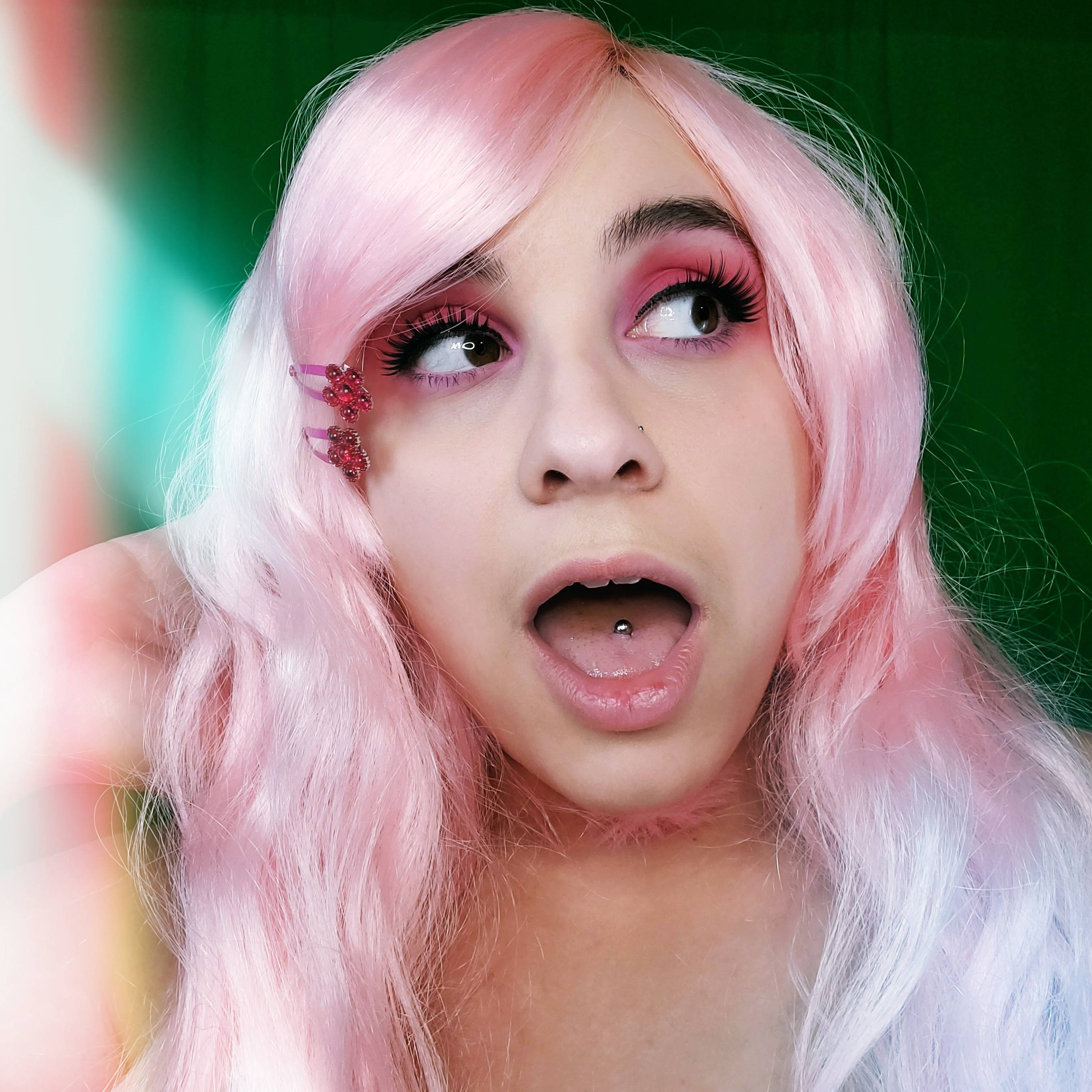 loverfans LilKiwwiMonster profile photo. LilKiwwiMonster 3