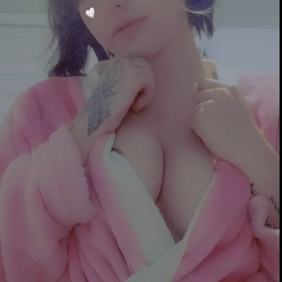 loverfans Ladymilk profile photo. Ladymilk 9