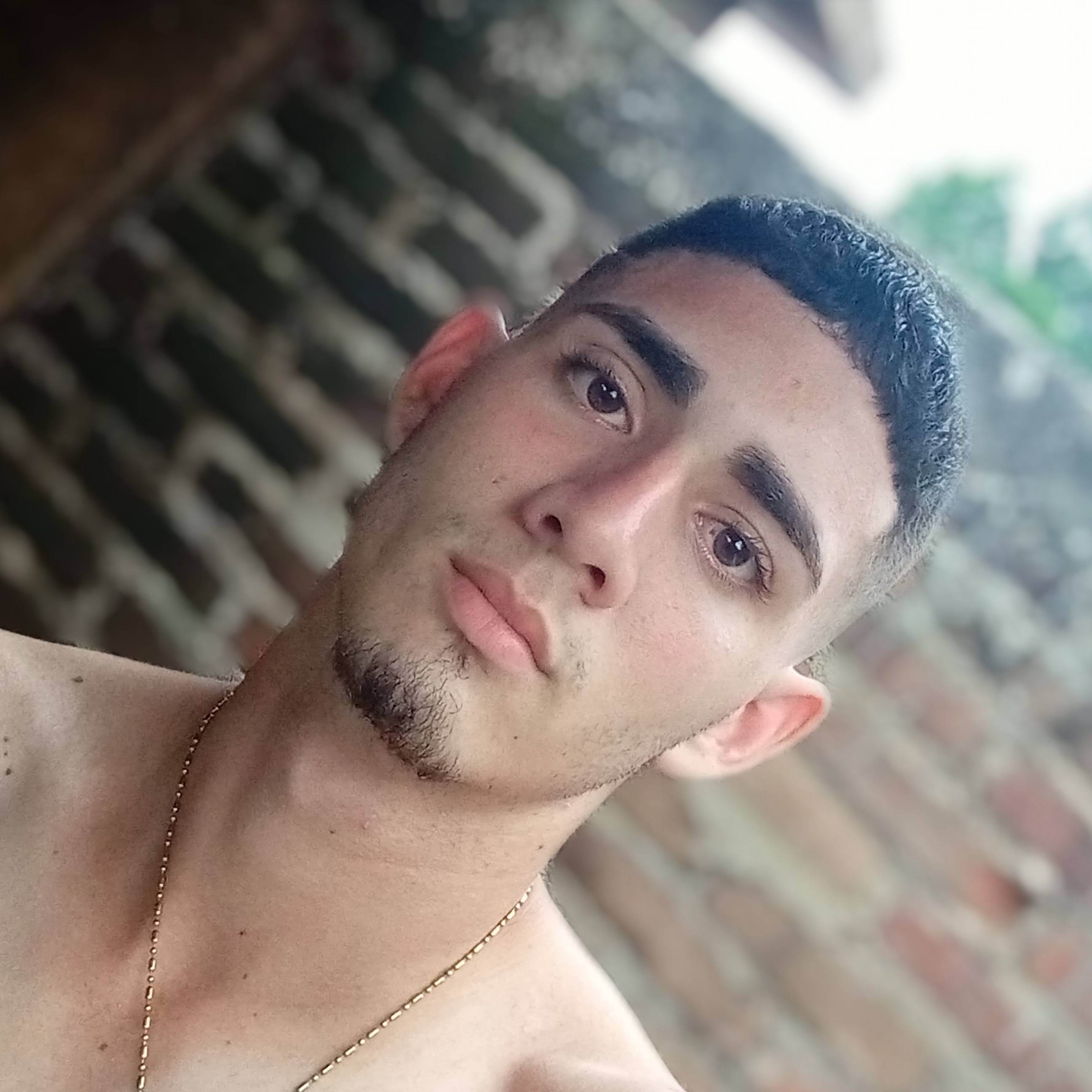 loverfans Nazirdecuba profile photo. Nazirdecuba 28