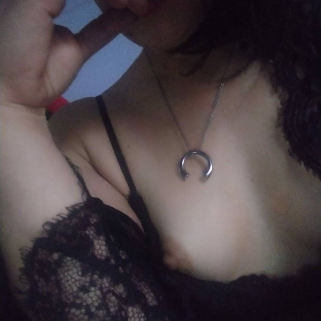 loverfans Parejadulce7593 profile photo. Parejadulce7593 14