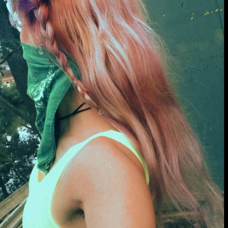 loverfans Queenbetth profile photo. Queenbetth 22